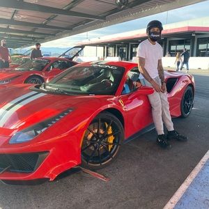 Meet your Posher, Ramon